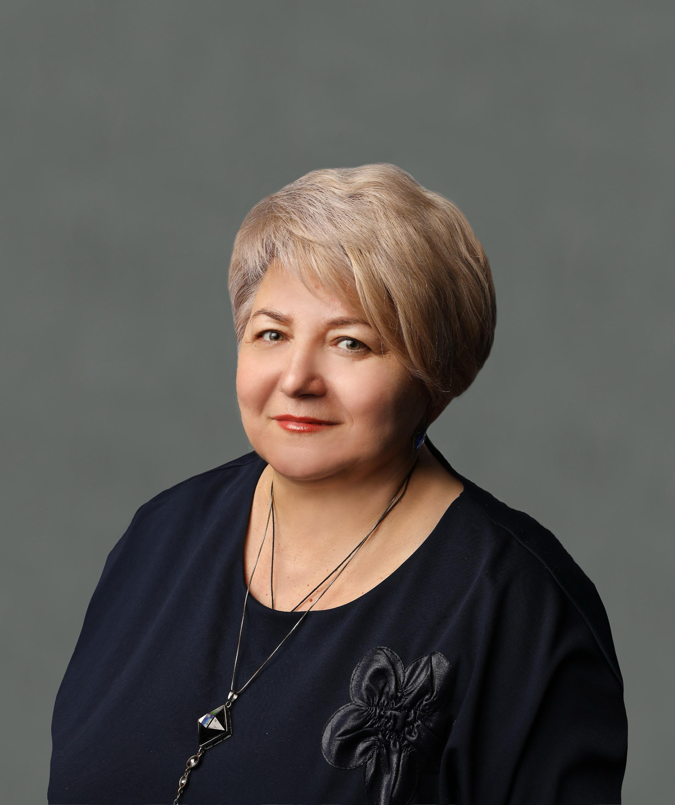             Кравцева Светлана Султановна
    